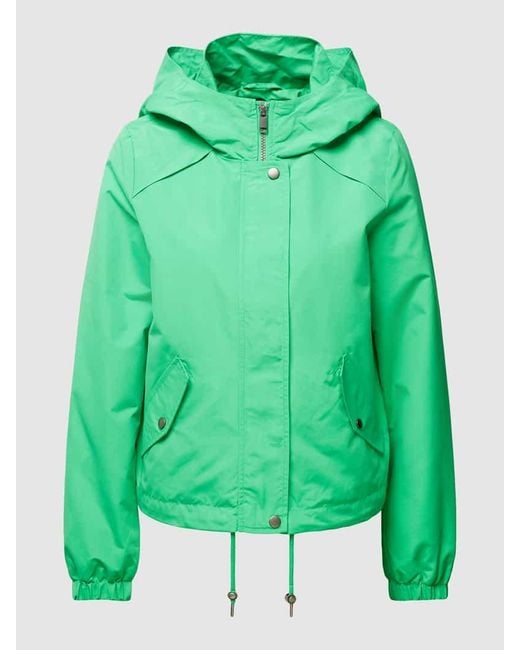 Vero Moda Green Jacke mit Eingrifftaschen Modell 'SHORT'