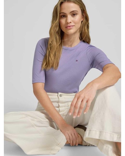 Tommy Hilfiger Purple Slim Fit T-Shirt aus Viskose-Mix