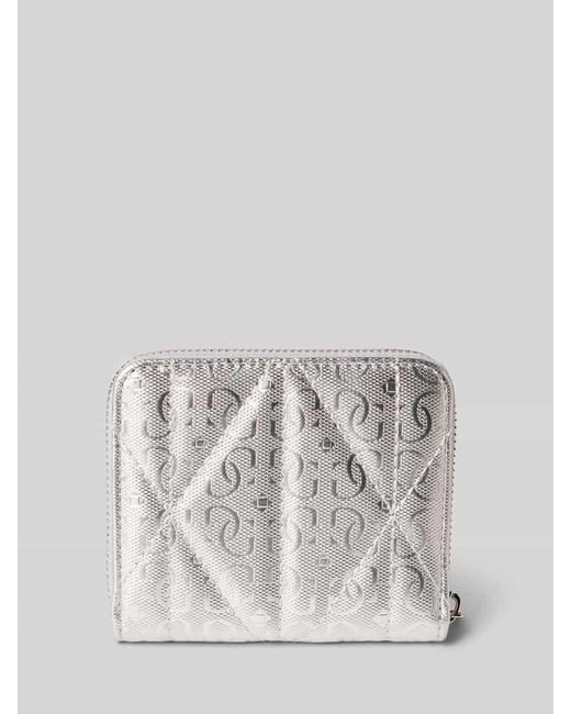 Guess Metallic Portemonnaie mit Allover-Logo-Prägung Modell 'Aldina'