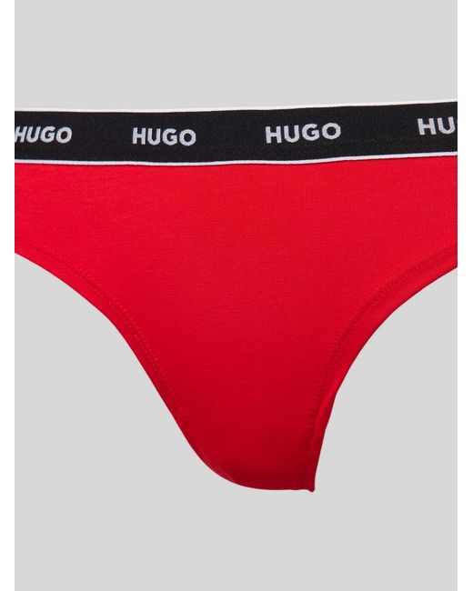 HUGO Strings in het Red