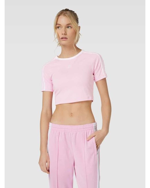 Adidas Originals Pink Cropped T-Shirt mit Galonstreifen