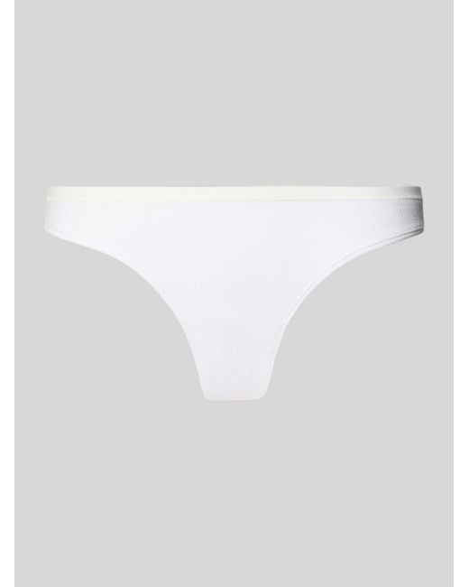 Jake*s Strings in het White
