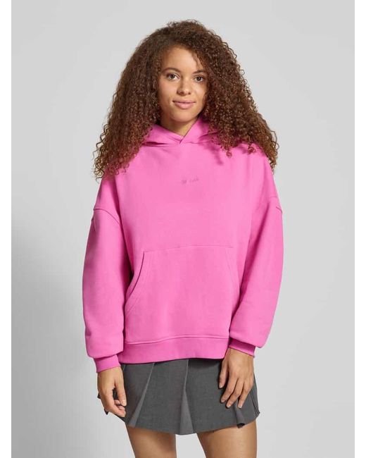 Oh April Pink Hoodie mit rückseitigem Motiv-Print Modell 'Nostalgia Heart'
