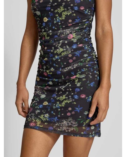 EDITED Gray Knielanges Kleid mit Rundhalsausschnitt