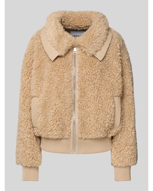 Essentiel Antwerp Loose Fit Jack Van Imitatiebont Met Platte Kraag in het Natural