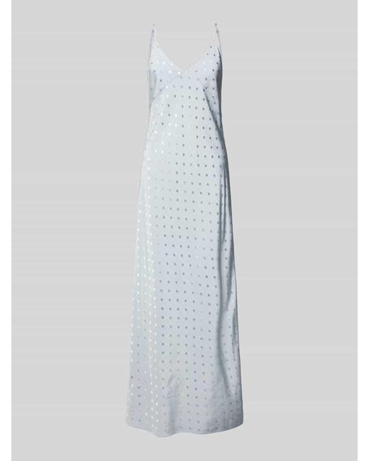P&C* curated by GLAMOUR White Maxikleid mit V-Ausschnitt