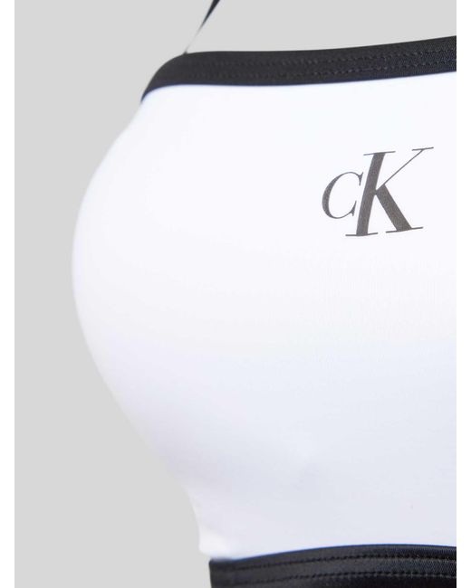 Calvin Klein White Bikini-Oberteil mit Label-Print