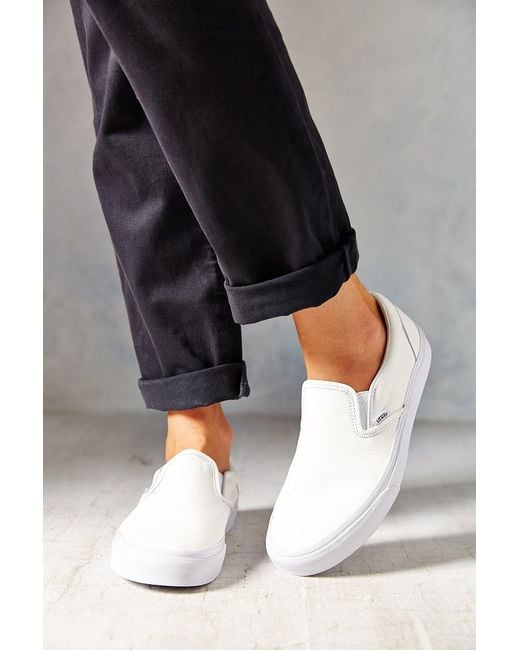 Underholde Uskyld Opmærksom Vans Classic Premium Leather Slip-On Women'S Sneaker in White | Lyst