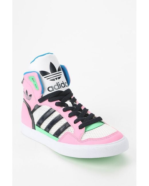 Haiku Toeschouwer Van toepassing zijn adidas Originals Extaball Leather High-Top Sneaker in Pink | Lyst