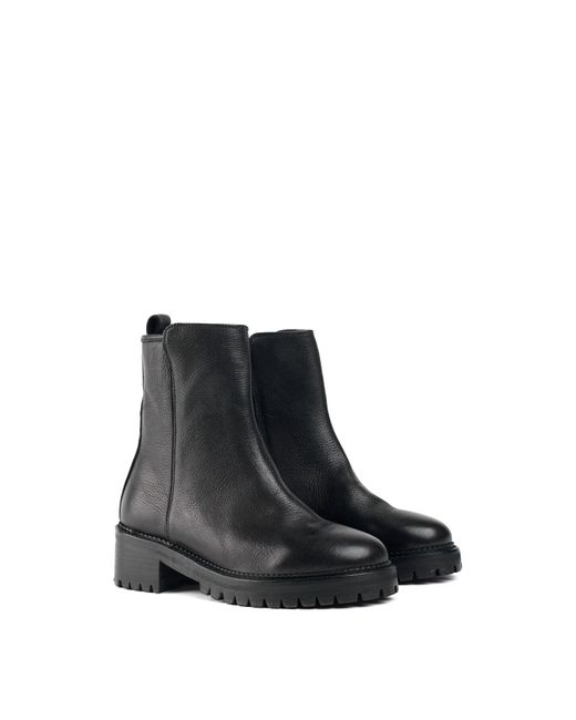 Sole Black Crafted Thimble Inside Zip Boots, Leather
