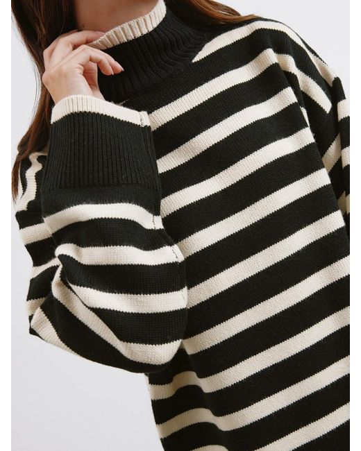 Albaray Black Stripe Turtle Neck