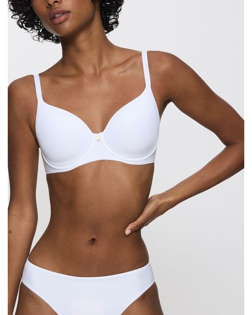 Triumph White Body Make-Up Essentials Wp