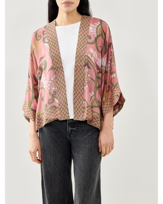 One Hundred Stars Pink Short Kimono