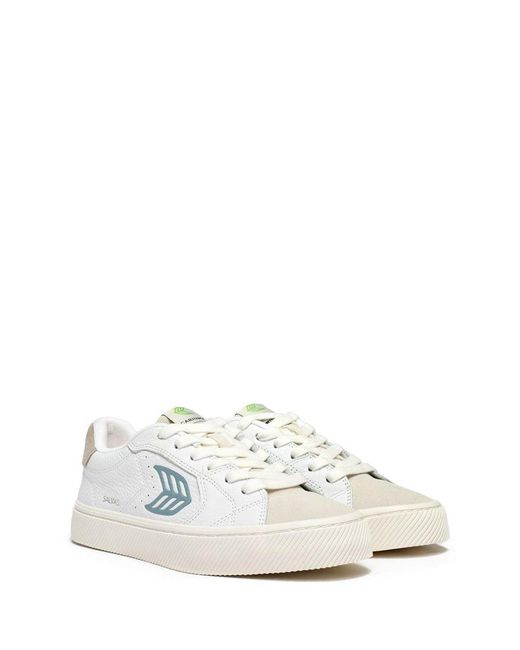 CARIUMA White Salvas Trainers