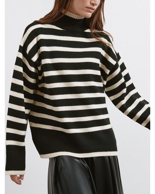 Albaray Black Stripe Turtle Neck