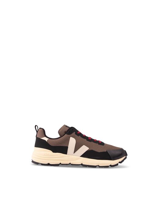 Veja White Men's Dekkan Alveomesh Vegan Trainers for men