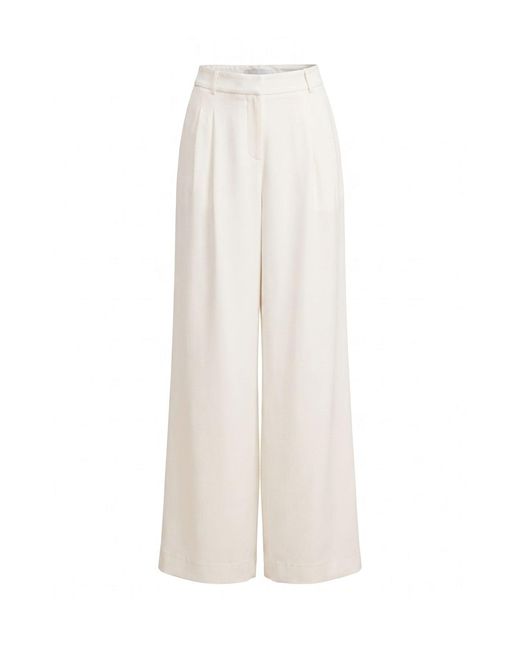 Forever New White Annabelle Pleated Wide Leg Trousers