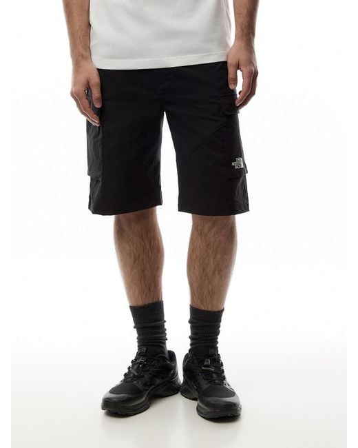 The North Face Green Exploration Cargo Short for men