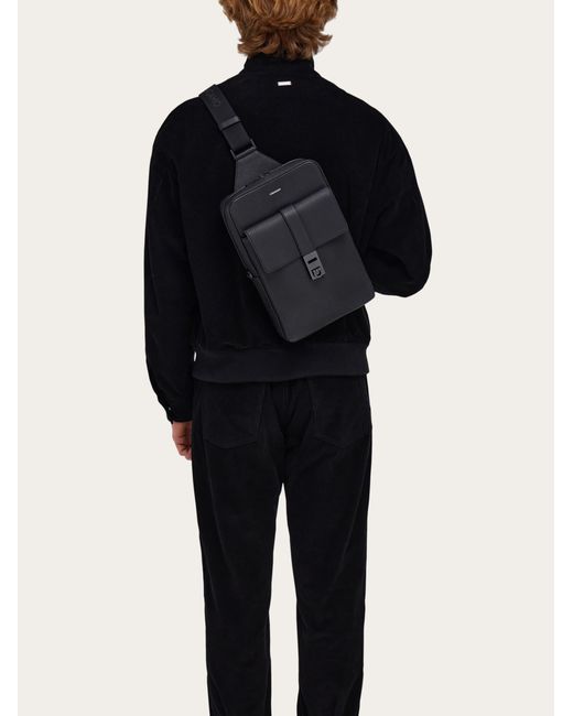 Ferragamo Herren Einschulter-Rucksack in Black für Herren