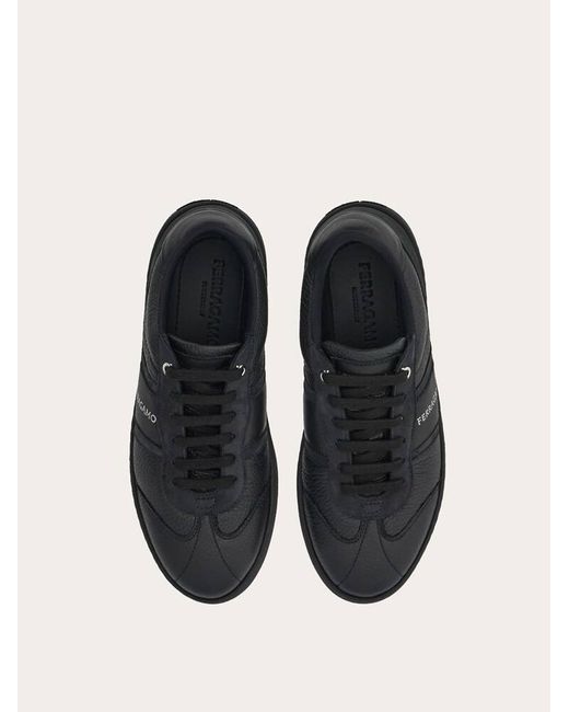 Ferragamo Black Sneakers Bajas Con Firma