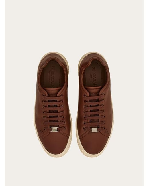 Ferragamo Herren Slip-On Low-Top-Sneaker Größe in Brown für Herren