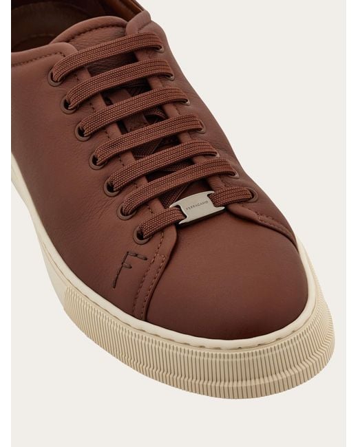 Ferragamo Herren Slip-On Low-Top-Sneaker Größe in Brown für Herren