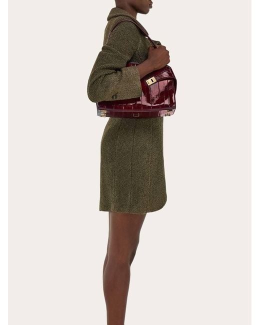Donna Borsa A Spalla Hug Soft (M) di Ferragamo in Purple