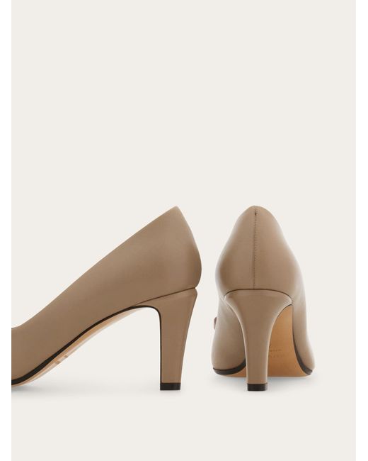 Ferragamo Natural Vara Bow Pump