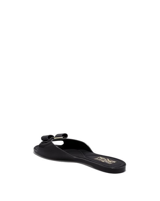 ferragamo vara bow jelly