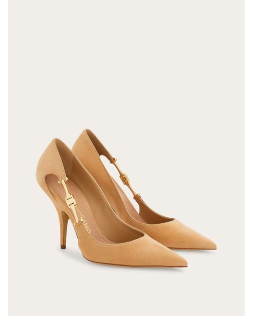 Femmes Décolleté Avec Boucle F Taille .5 Ferragamo en coloris Natural