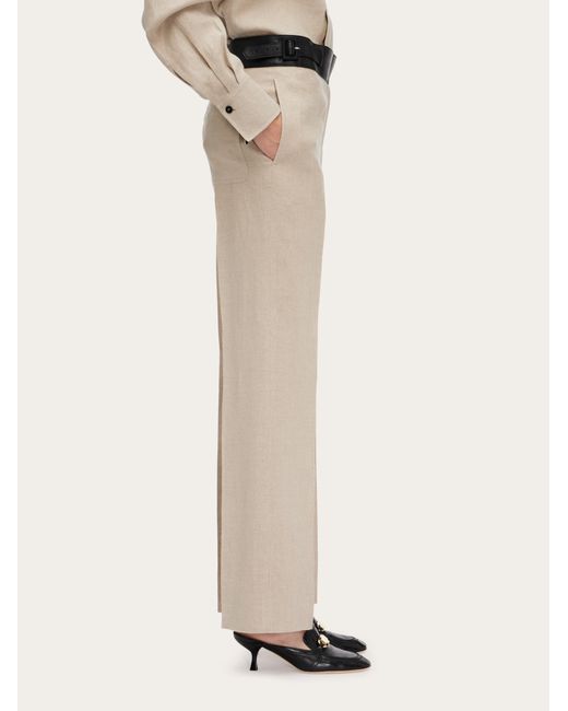 Linen trouser with eco-leather belt Ferragamo en coloris Natural