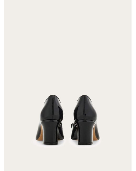 Femmes Escarpin Décolleté Nœud Vara Noir Taille Ferragamo en coloris Black