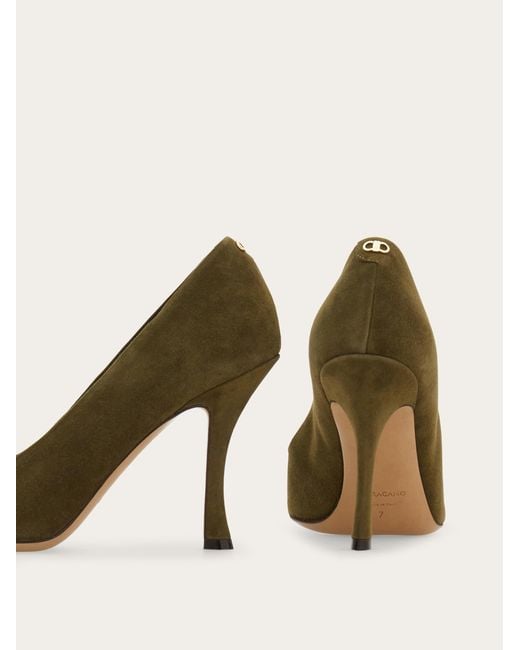 Ferragamo Green Pump Shoe