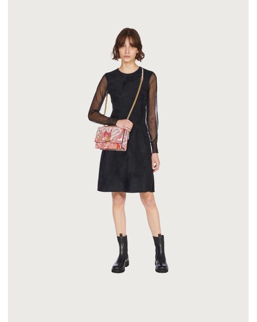 Damen Taschen Schultertaschen Ferragamo Leder Mini Umhängetasche mit Vara-Schleife in Schwarz 