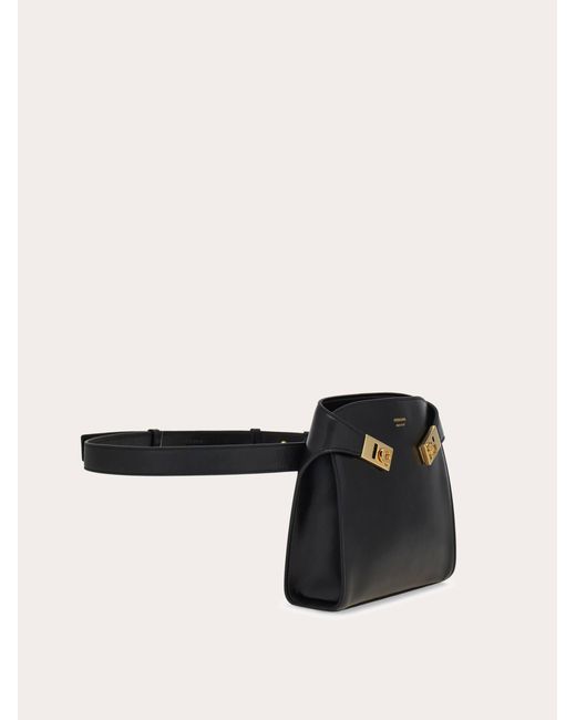 Donna Marsupio Hug di Ferragamo in Black
