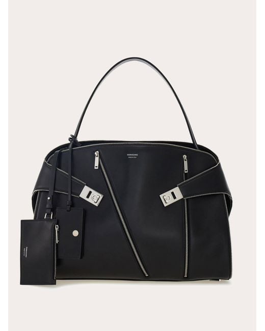 Donna Borsa A Spalla Hug Soft (L) di Ferragamo in Black