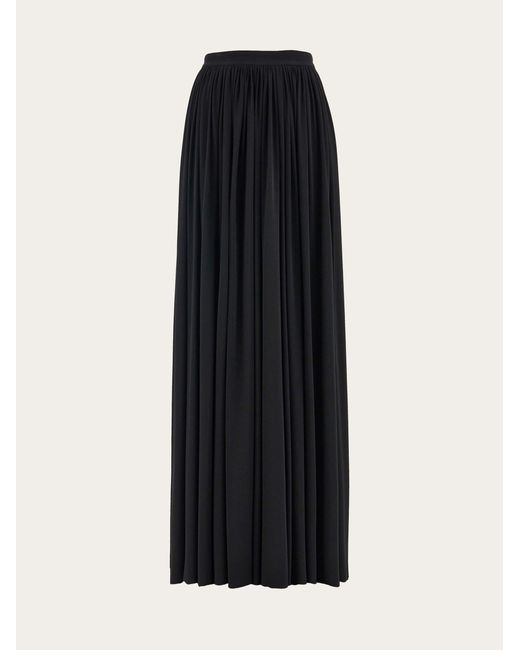 Longline draped skirt Ferragamo en coloris Black