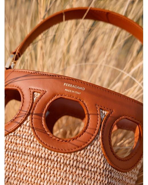 Donna Secchiello Con Trama Gancini (Xs) di Ferragamo in Natural