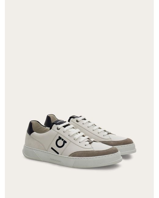 Hombre Sneakers Bajas Con Gancini Gris Talla Ferragamo de hombre de color Natural