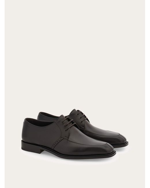 Ferragamo White Derby Shoe .5 for men