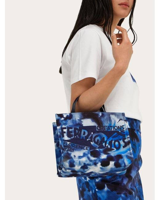 Ferragamo Blue Carnation Print Tote Bag (M)