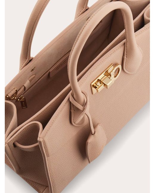 Ferragamo Natural New Studio Soft Bag (M)
