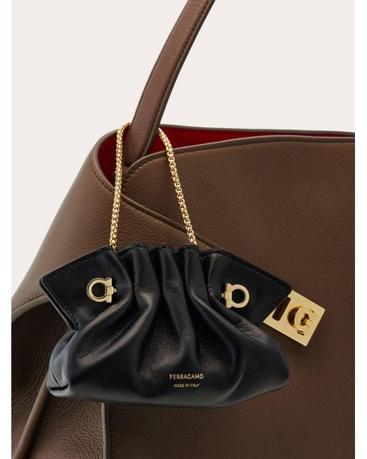 Donna Charm Soft Bag di Ferragamo in Multicolor