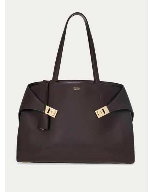 Uomo Borsa A Spalla Hug di Ferragamo in Black da Uomo