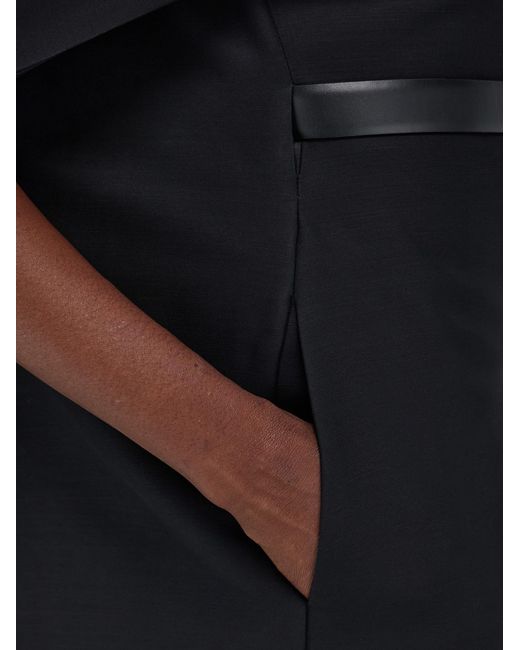 Donna Abito Con Mantella di Ferragamo in Black
