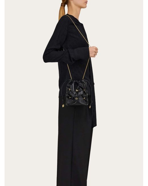 Donna Mini Secchiello Con Mini Varini di Ferragamo in Black