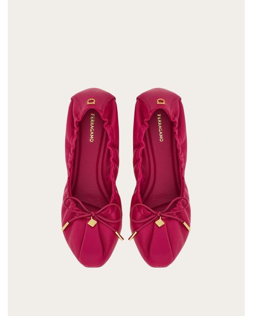 Femmes Ballerine Déstructurée Rouge Taille .5 Ferragamo en coloris Pink