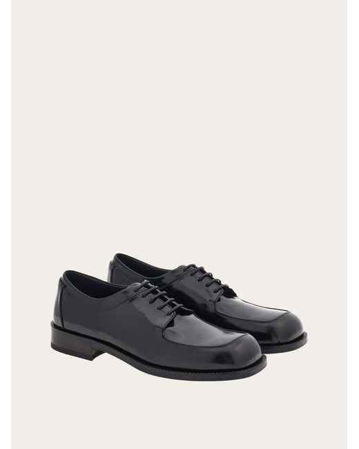 Ferragamo Herren Derby-Schuh Größe in White für Herren