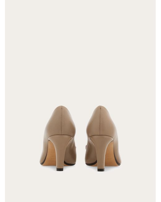 Ferragamo Natural Vara Bow Pump