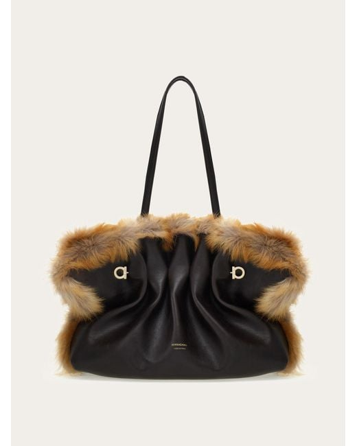 Ferragamo Black Soft-Bag (M)